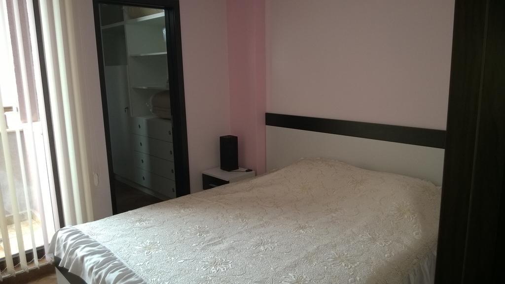 Apartment Ira Welingrad Zimmer foto